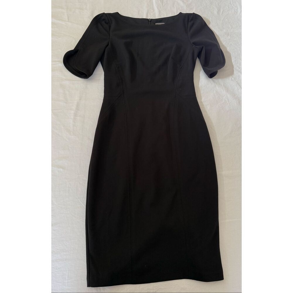 Vince Camuto Black Short Sleeve Black Sheath Dress w/Short Sleeves: size 2